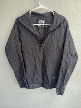 Mountain Hardwear Kor Preshell Pullover Womens Medium Black Lightweight